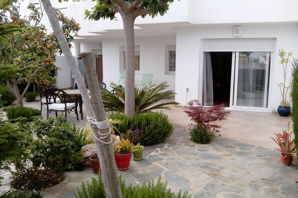 Apartment Bonito De 3 Hab. Con Jardin