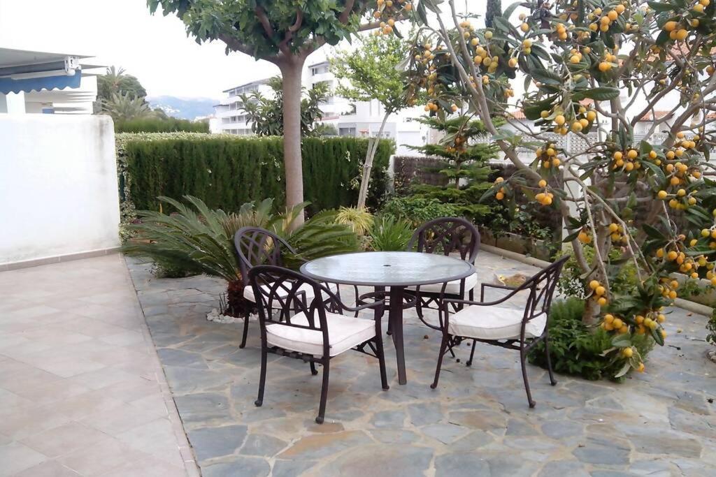Bonito De 3 Hab. Con Jardin * Roses