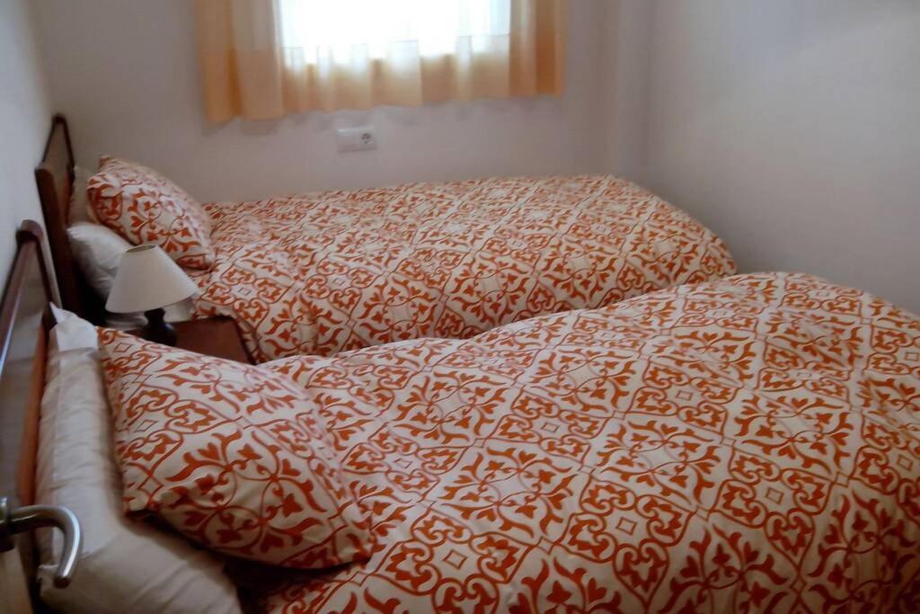 Appartement Bonito De 3 Hab. Con Jardin Roses